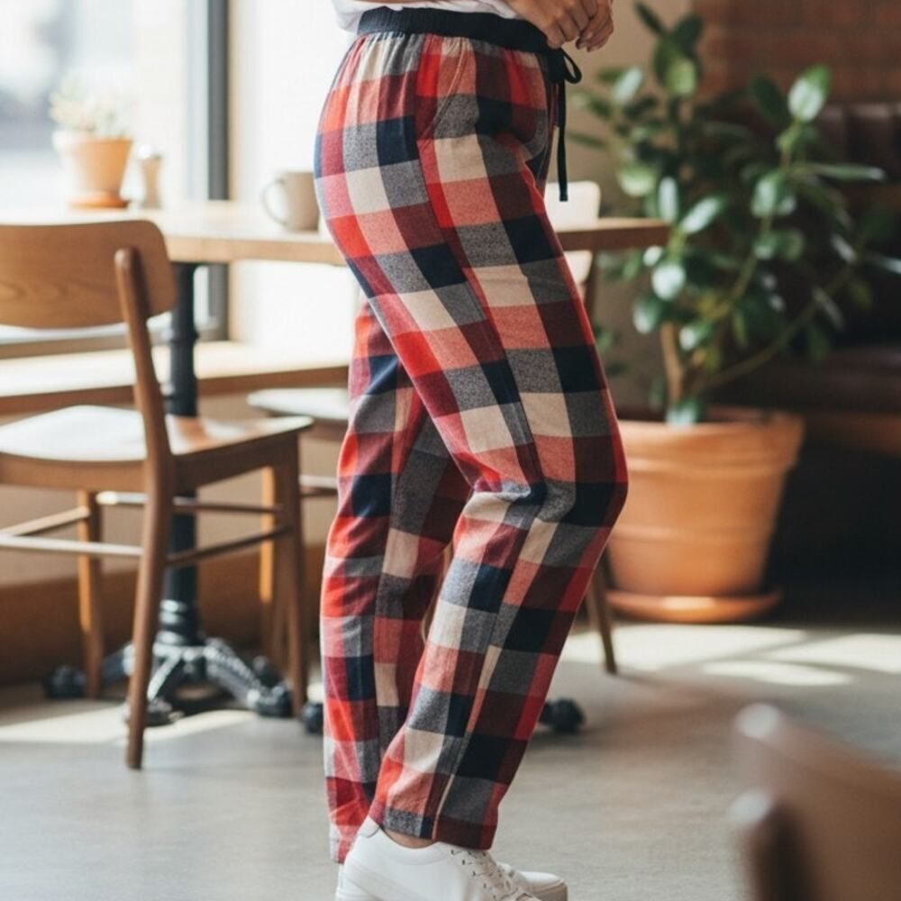 GAP KIDS Girls Lightweight Red & Black Plaid Pajama Pants - Size: 8